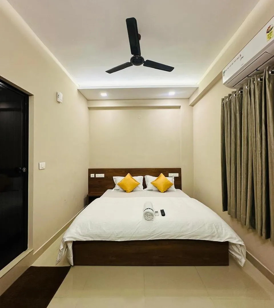 Ishaz Rooms Kochi 0*,  Hindistan